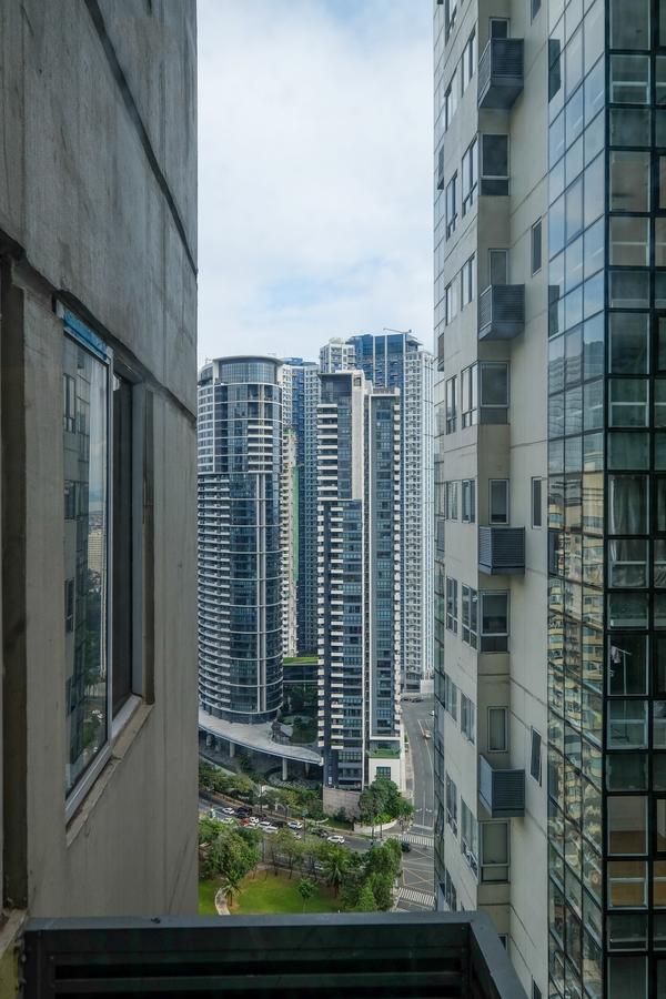 Zen Home Fort Victoria Bgc Taguig Exterior photo